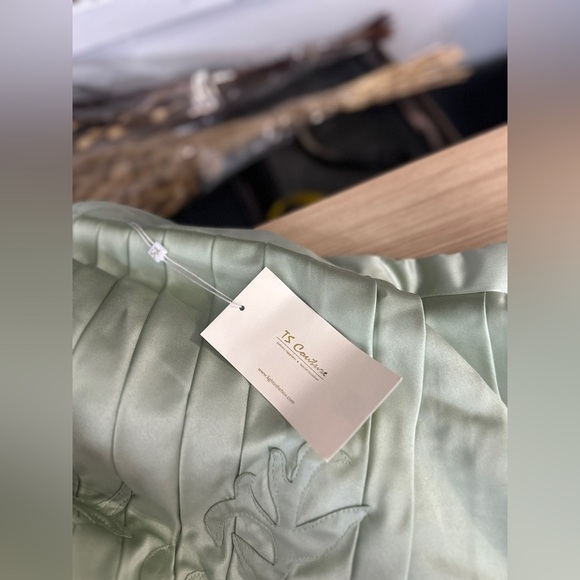 NWT TS Couture Off The Shoulder Pleated Wedding Sheath Dress Sage Green Small - Picture 3 of 12